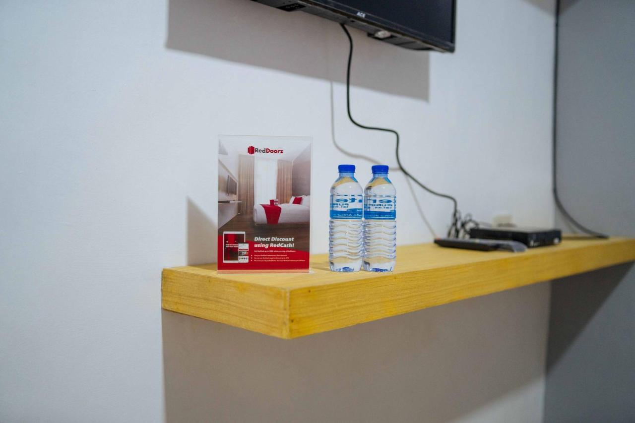 Reddoorz Plus @ Casa Lucia Sindalan San Fernando City Pampanga Exterior photo