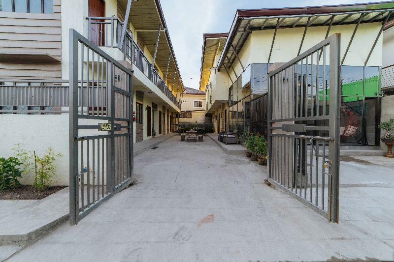 Reddoorz Plus @ Casa Lucia Sindalan San Fernando City Pampanga Exterior photo